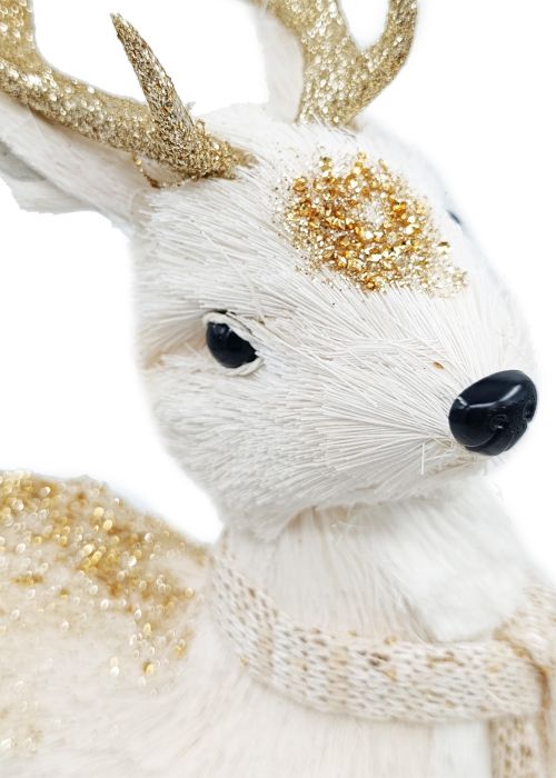 Reno Blanco con Bufanda Dorado