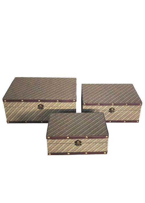 Set de organizadores en forma de cajas.