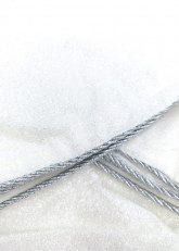 Pie de arbol irid blanca