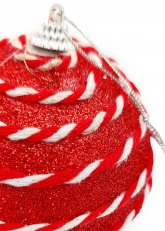 Set de 2 Esferas Rojas Rayadas “Candy”