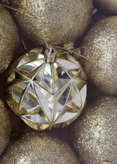 Set de 19 Esferas Doradas “Luxe Mix”